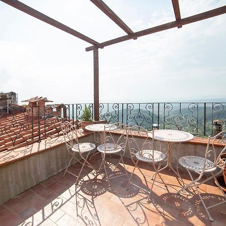 Bed and Breakfast Dulcis In Borgo Санта-Лучия Экстерьер фото