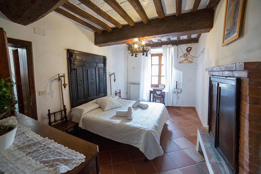 Bed and Breakfast Dulcis In Borgo Санта-Лучия Экстерьер фото
