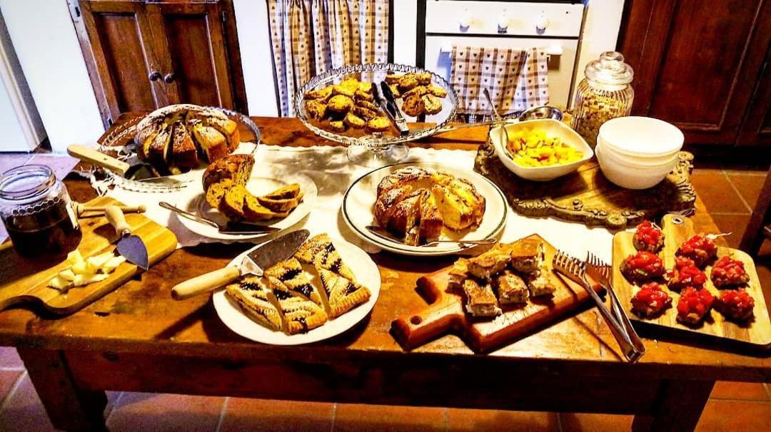 Bed and Breakfast Dulcis In Borgo Санта-Лучия Экстерьер фото